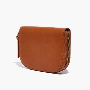 Madewell | The Zip Wallet in Leather